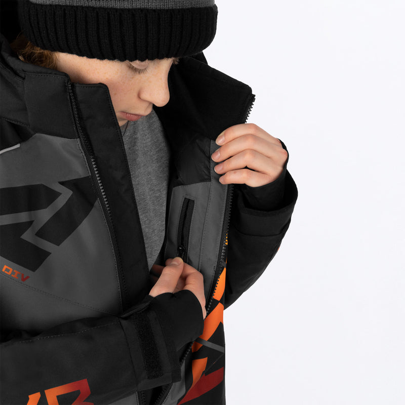 Helium_Mono_Yth_BlackCharInferno_233019-_1026_Detail1